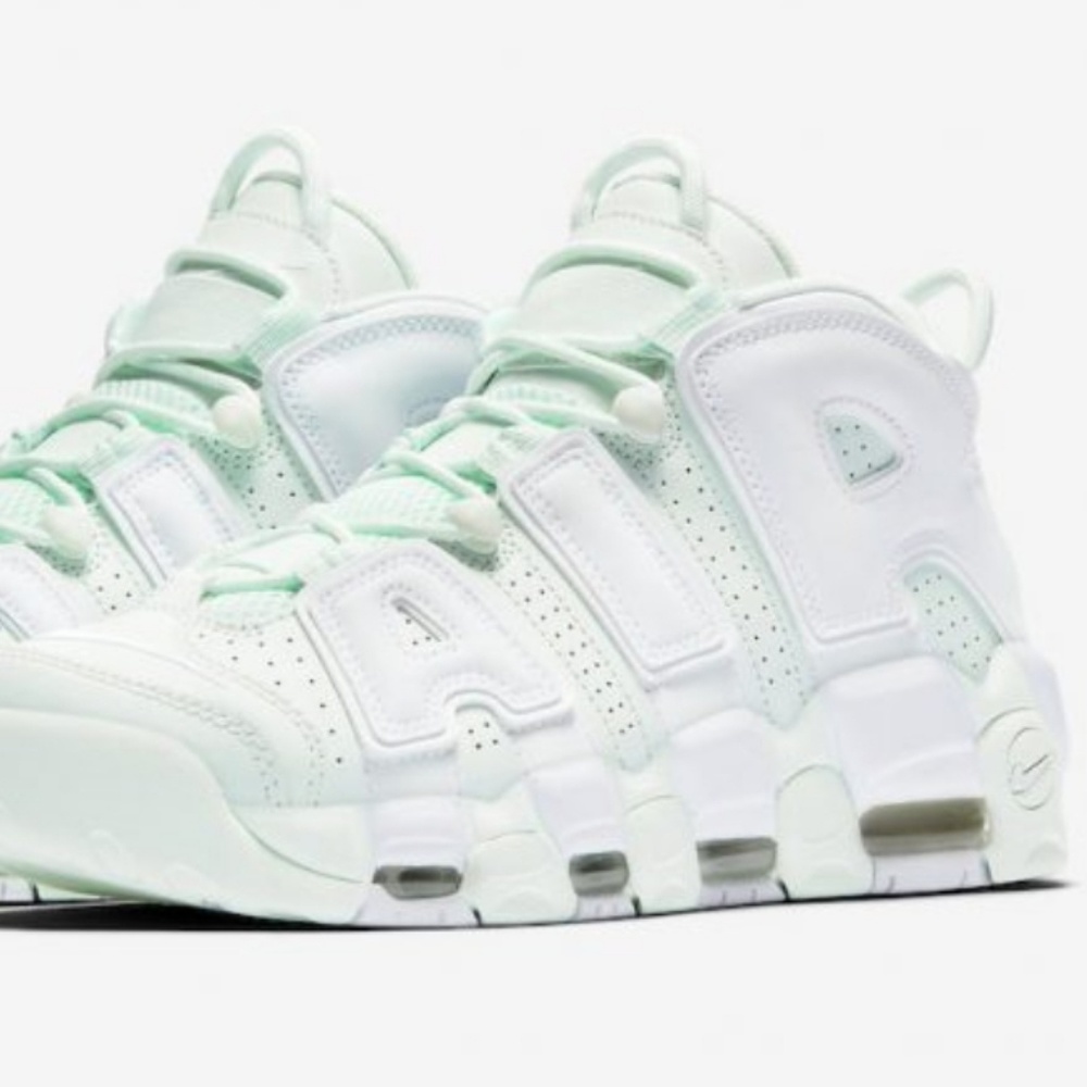 Uptempo Nike Women's